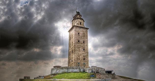 Ancient Wonders: 10 Buildings Still Standing Today