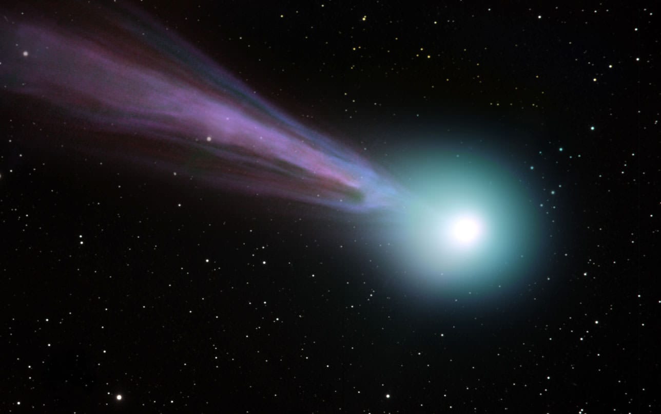 Comet Lovejoy spewing alcohol