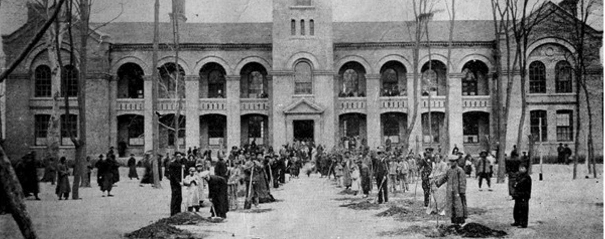 Liberation of Weihsien Internment Camp