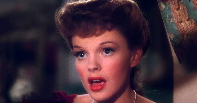 Dark Christmas: 10 Unhappy Holiday Songs