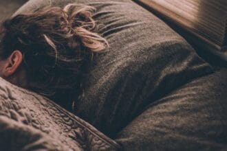 11 Weird Sleep Habits of the Rich & Famous: Do They Work?