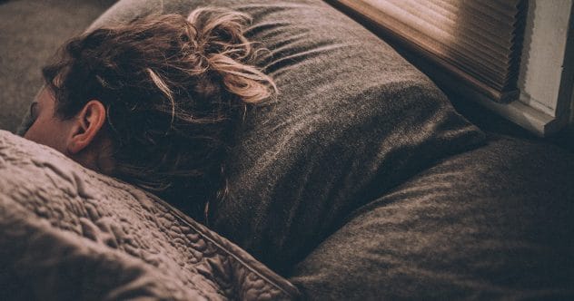 11 Weird Sleep Habits of the Rich & Famous: Do They Work?