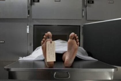 10 Incredible Stories of People Declared Dead Who Lived