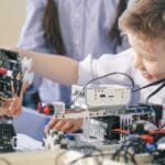 10 Amazing Science Fair Projects That Truly Impress