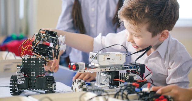 10 Amazing Science Fair Projects That Truly Impress