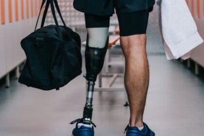 10 Bizarre Police Cases Involving Prosthetics You Won't Believe