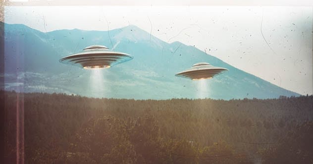 Top 10 UFO Sightings Caught on Video (Recent Years)