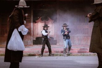 Top 10 Lethal Gunslingers of the Wild West: Legends & Outlaws