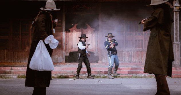Top 10 Lethal Gunslingers of the Wild West: Legends & Outlaws