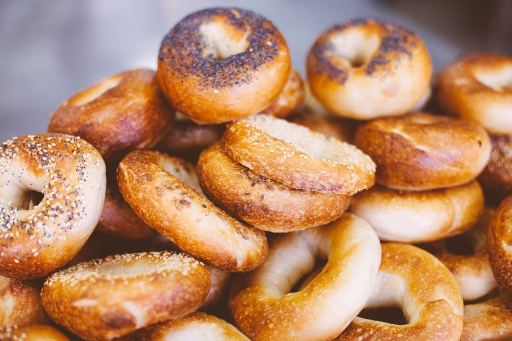 A pile of freshly baked bagels