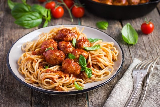 A plate of spaghetti, symbolizing a ruined romantic dinner