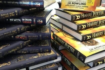 10 Poorly Written Books People Surprisingly Love