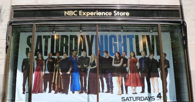 Top 10 SNL Weekend Update Laughs You Can't Miss!