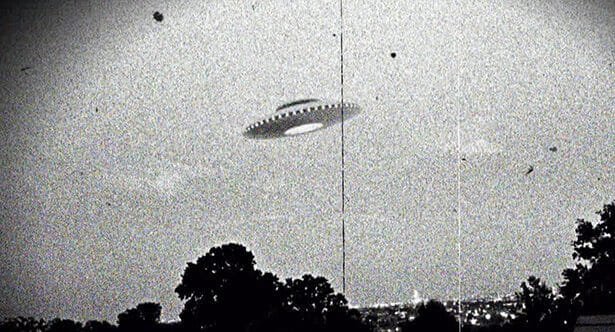 UFOs: 10 Reasons US Gov Stopped Laughing