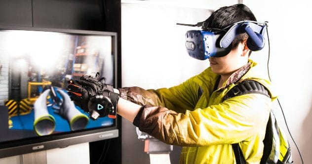 Top 10 VR Gaming Laughs: Hilarious Player Fails!